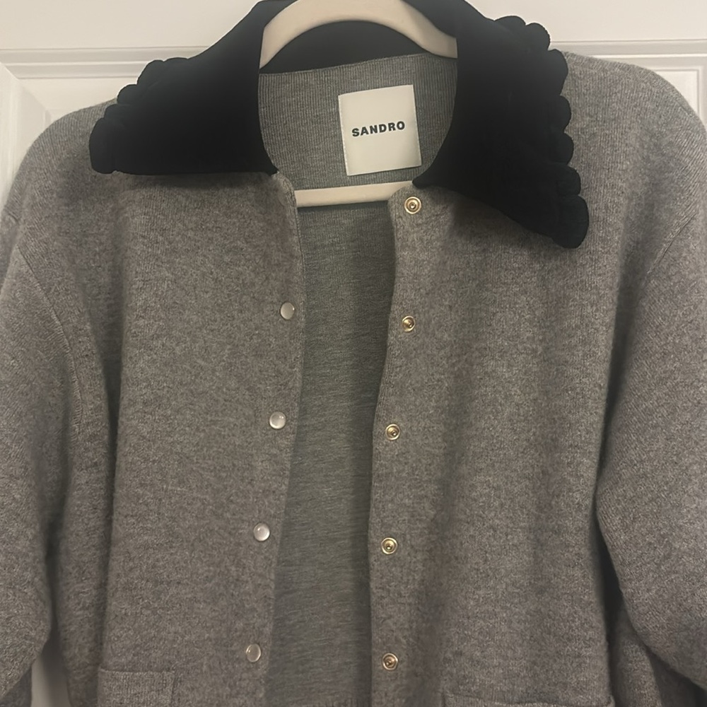 brand new tags
Cropped shirt-style coatigan xl. - Picture 3 of 8